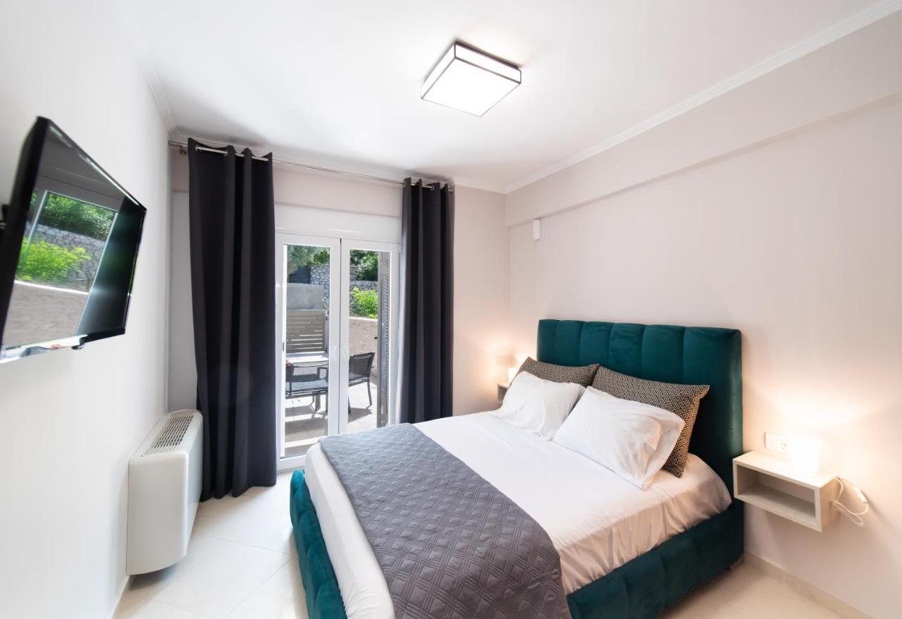 Apartment Peratzada Vasiliki (Lefkada)